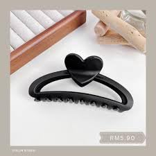 glimm Korean Heart-Shaped Matte Shark Claw Hair Clips – Set of 4 Cute & Durable Acrylic Accessories for Girls
