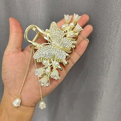 Glimm Metal Butterfly With Pearl/Hair Claw Korean Style (Golden Colour) pack of 1